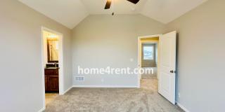 Nearly New Luxury Home in Blue Valley Schools! Gallery 48