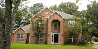 110 Little John Lane Gallery 1