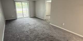 River Walk Apartments Gallery 57