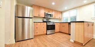 1p699 - 1511 - 1515 Milvia St. Gallery 4