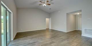 586 Southwest Laconic Avenue Gallery 13