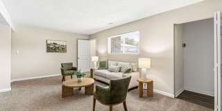 10 West Gallery 6