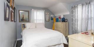 19451 ARGYLE Crescent Gallery 18