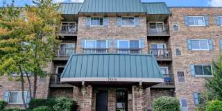12 Oaks at Elk Grove Gallery 1