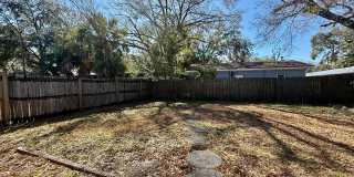 1607 E Maple Ave Gallery 21