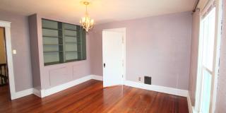 Home for rent in downtown Harrisonburg! - 81 Broad St Gallery 22