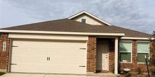 14143 Hammersmith Street Gallery 1