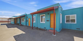 Las Flores Apartments Gallery 4