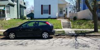 Downtown 2 Story Cottage Monthly Grand Rapids Rental Gallery 5