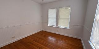 Charming 3BR Home w/ Hardwood Floors, Large Kitchen & Private Fenced Yard Gallery 6