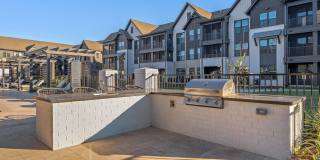 Portier at Midtown Gallery 43