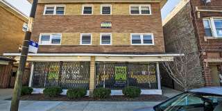 2041 E 75th Gallery 11