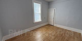 3109 W Walnut St Gallery 6