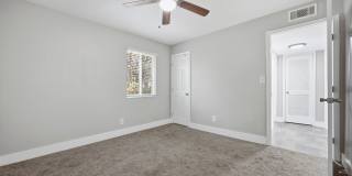 Ridgewood Apartments Gallery 15