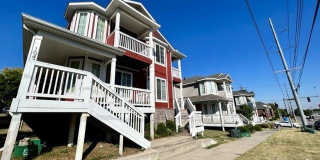 1087 N Leverett Avenue Gallery 2