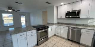 Updated 3-Bedroom Home with Granite Kitchen & One-Car Garage Gallery 4
