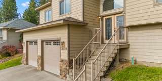 Beautiful Woodridge Home Gallery 3