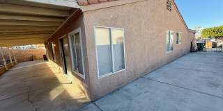82259 Calico Avenue Gallery 13