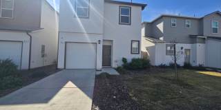 3 BR 2.5 BA Available Now Gallery 1