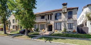 7223 Willoughby Ave Gallery 1