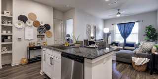 Overture River District - 55+ Apartment Homes Gallery 42
