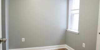 1615 N Spring St Gallery 13