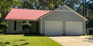 Beautiful and Like New! For Rent - Close to Ft Bragg - Great House!  Great location! Gallery 1