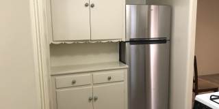 339 North Louise Street Gallery 9