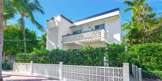 428 Collins Ave Gallery 2