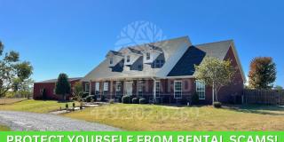 Single Family Home | Tontitown, AR | Stunning Home with Separate Shop Gallery 1