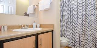 Rock Peak on Sunset Apartments Gallery 14