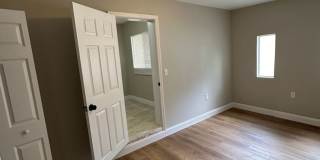 **4/2 BR Single Family home : Available Now Gallery 20