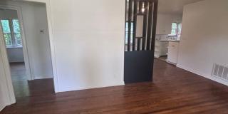 2 Bed/1 bath home near Norman North Gallery 3