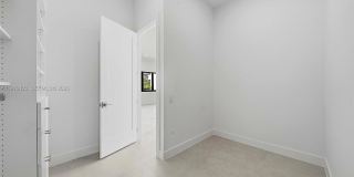 5718 Ashwood Cir W Gallery 46