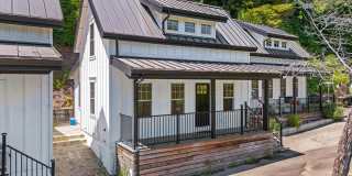 Old County Rd Gallery 1