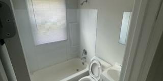 Cozy Two Bedroom! Available Now! Section 8 Welcomed Gallery 11