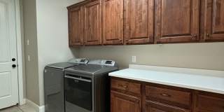 Short term lease! Coral Canyon on Golf Course with POOL- FURNISHED & PARTIALLY FURISNHED OPTION Gallery 26