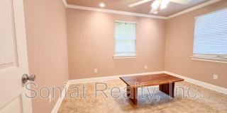 4019 Hamburg St. Gallery 11