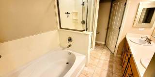 Stunning 2 Bed 2 Bath Penthouse Condo in Los Altos.  Great Schools and Location! Gallery 19