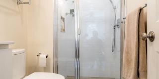 4 Hardwick Street Gallery 10