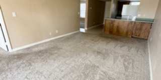 2 bedroom 2 bathroom Annual Rental in Davis Court Gallery 5