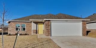 1029 E Stetson Ln Gallery 1