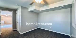Gorgeous, Updated Home w/ Granite Counters and Wood Floors in Kitchen, Walkout Finished Basement! Gallery 53