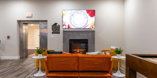 The Residence at 1000 Elm Gallery 61