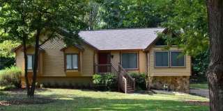 2745 Peachtree Walk Gallery 1