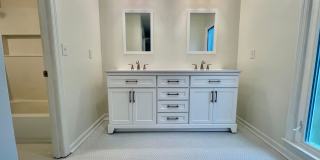 Updated 3 Bed, 2.5 Bath Single Family Home Gallery 18