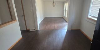 4Bedroom in Great Neighborhood Available ASAP! 4Bedroom in Great Neighborhood Available ASAP! Gallery 21