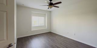 Beautiful Ranch 2 bed/2 bath Condominium Gallery 26