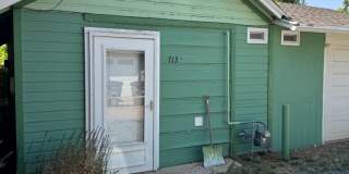 713 1/2 S 6th Street Gallery 1