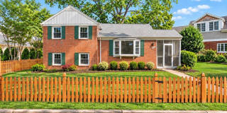 709 W VIEW Terrace 709 W VIEW Terrace Gallery 1